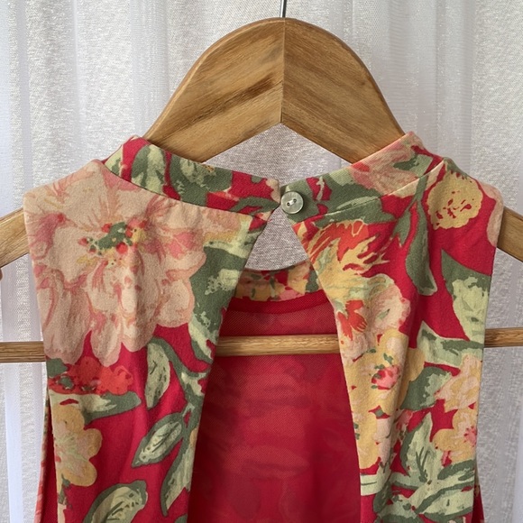 Kimchi Blue Floral Romper - Picture 4 of 6